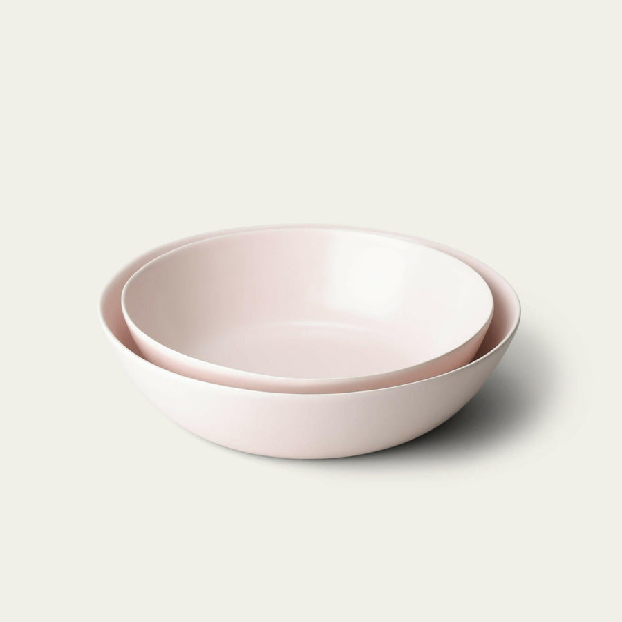 Elegant serving bowls showcasing exquisite design and craftsmanship, perfect for formal dining settings and sophisticated presentations.
