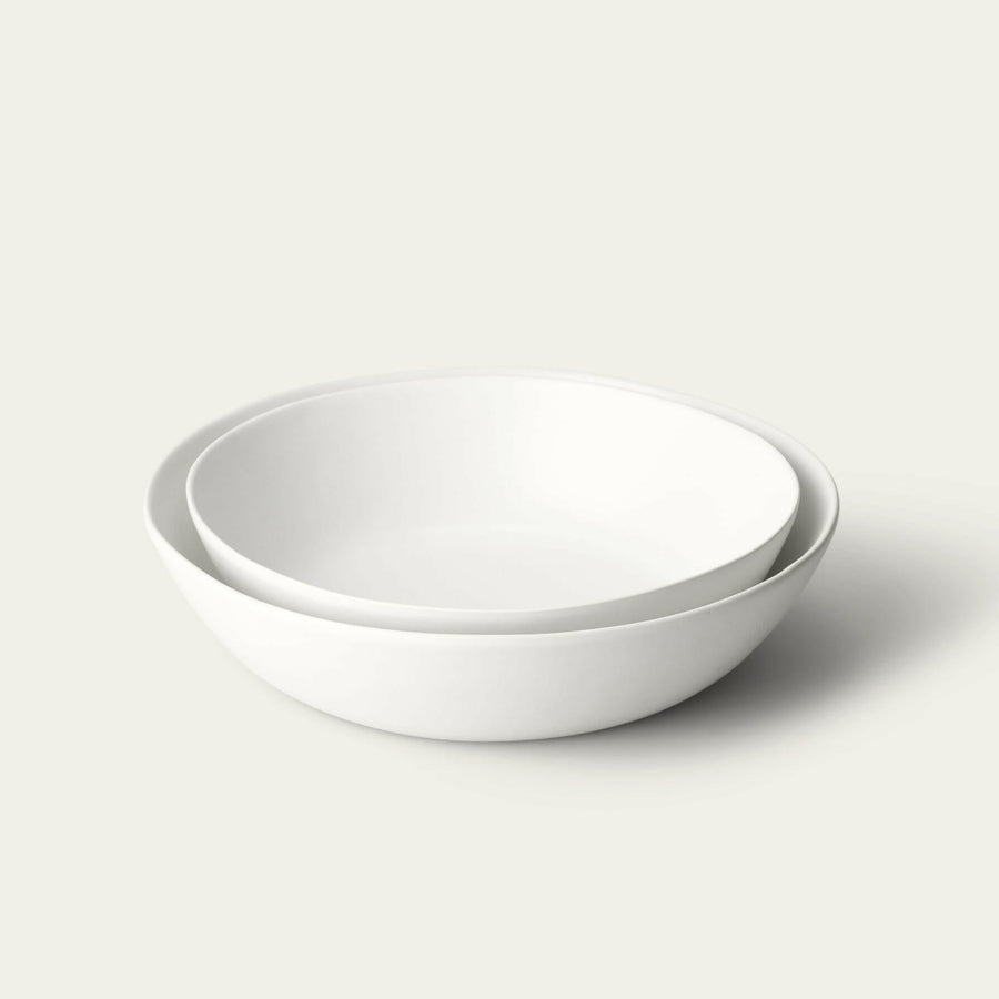 Elegant serving bowls showcasing exquisite design and craftsmanship, perfect for formal dining settings and sophisticated presentations.