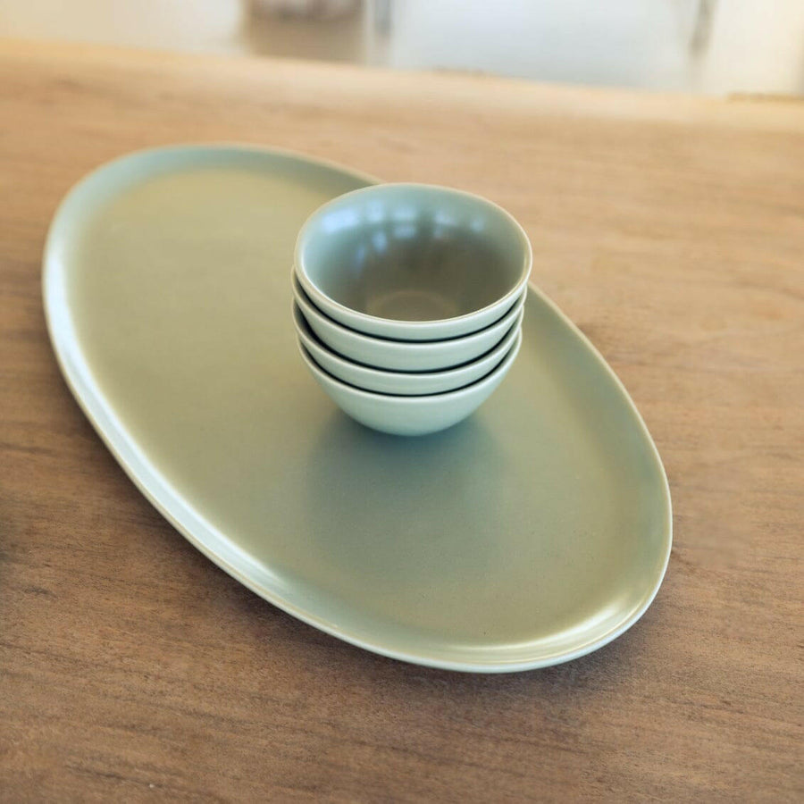 Elegant ceramics showcase fine craftsmanship and timeless beauty, perfect for sophisticated home decor and stylish collections.