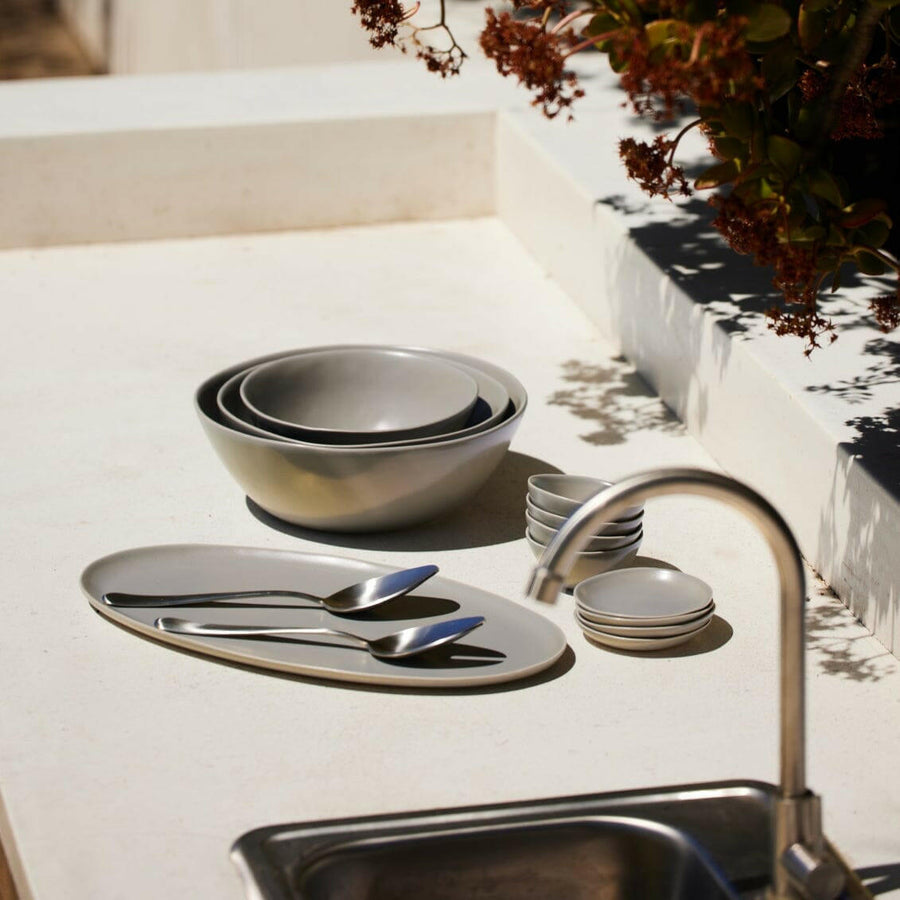 Elegant ceramics showcase fine craftsmanship and timeless beauty, perfect for sophisticated home decor and stylish collections.