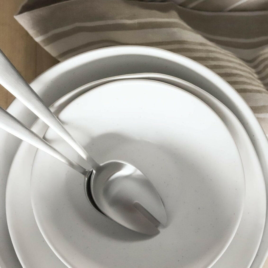 Elegant ceramics showcase fine craftsmanship and timeless beauty, perfect for sophisticated home decor and stylish collections.