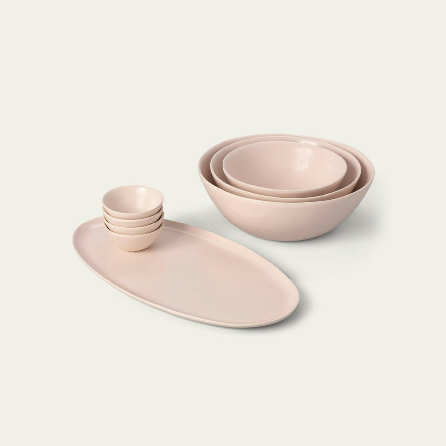 Elegant ceramics showcase fine craftsmanship and timeless beauty, perfect for sophisticated home decor and stylish collections.