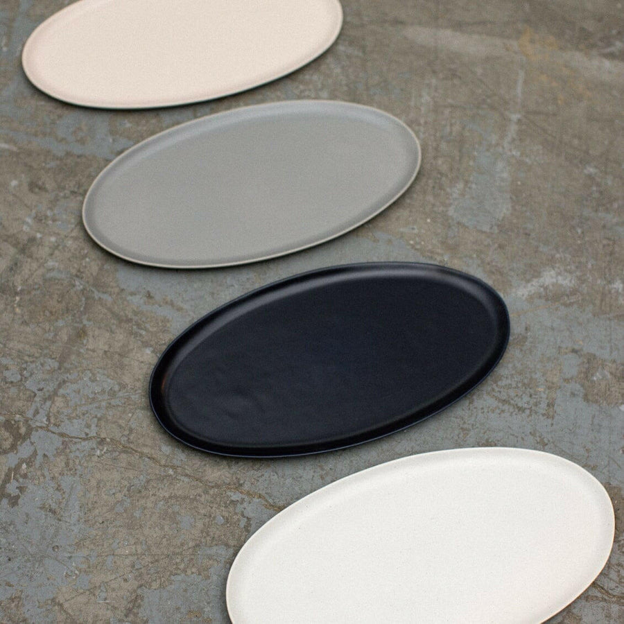 Elegant serving platter showcasing exquisite craftsmanship, perfect for formal dining and sophisticated presentations.