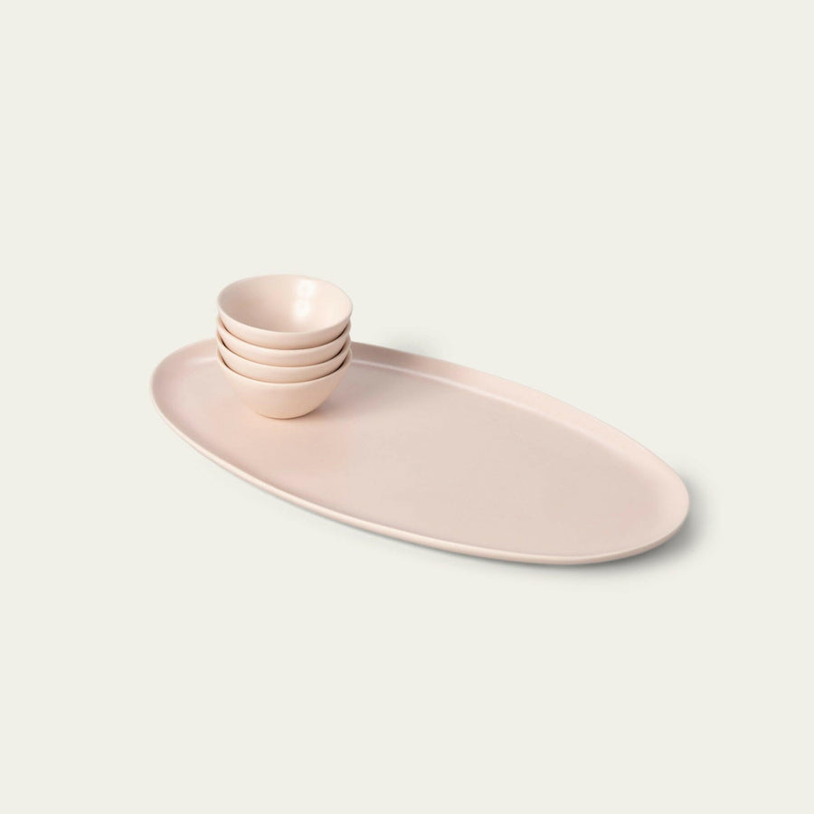 Elegant serving platter showcasing exquisite craftsmanship, perfect for formal dining and sophisticated presentations.