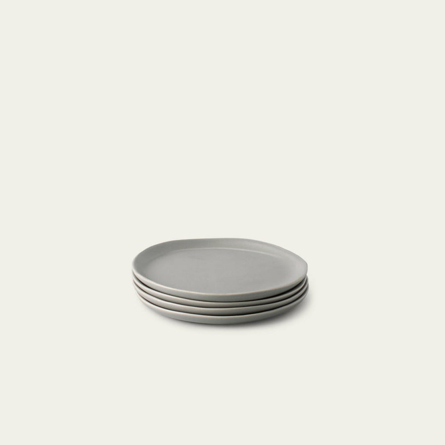 Elegant dessert plates displayed on a fine dining table, perfect for sophisticated event settings and upscale celebrations.